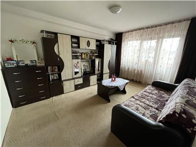 Apartametn 3 camere Tatarasi
