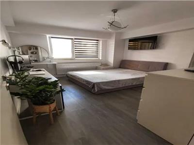 Apartament 3 camere Pacurari