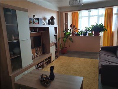 Apartament 3 camere Tatarasi