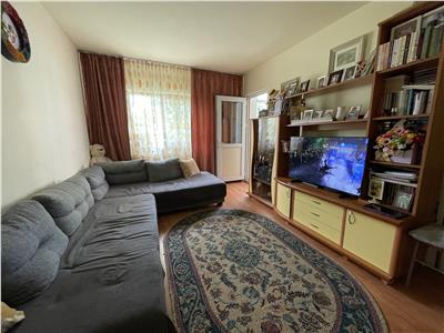 Apartament 3 camere Podul de Fier