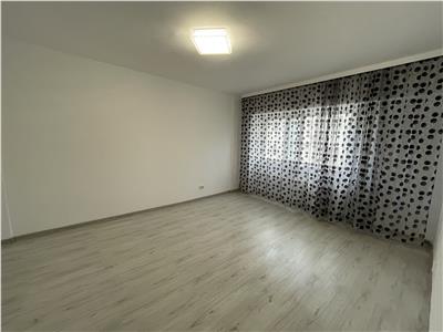 Apartament 4 camere Baza 3